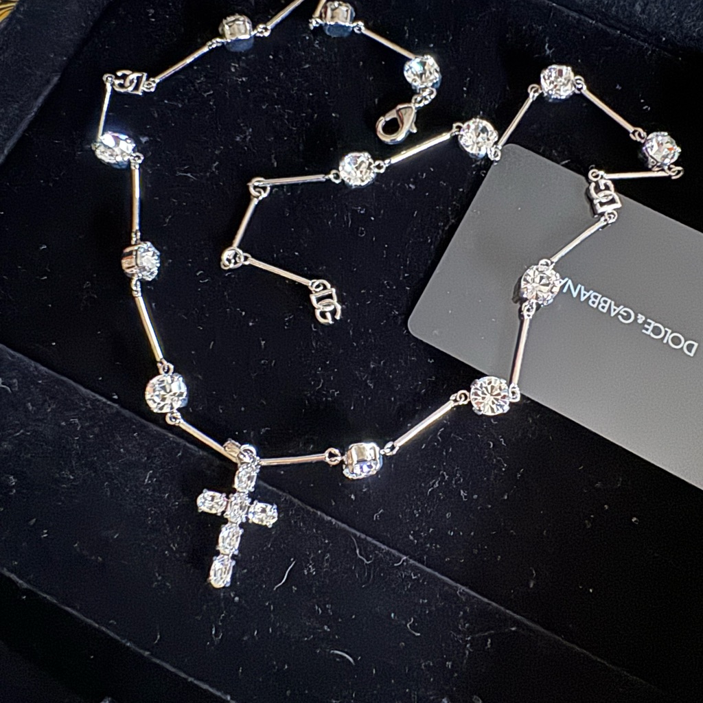 Dolce Gabbana Gold And Silver Crystal Necklace Worn Once Perfect Condition 500$